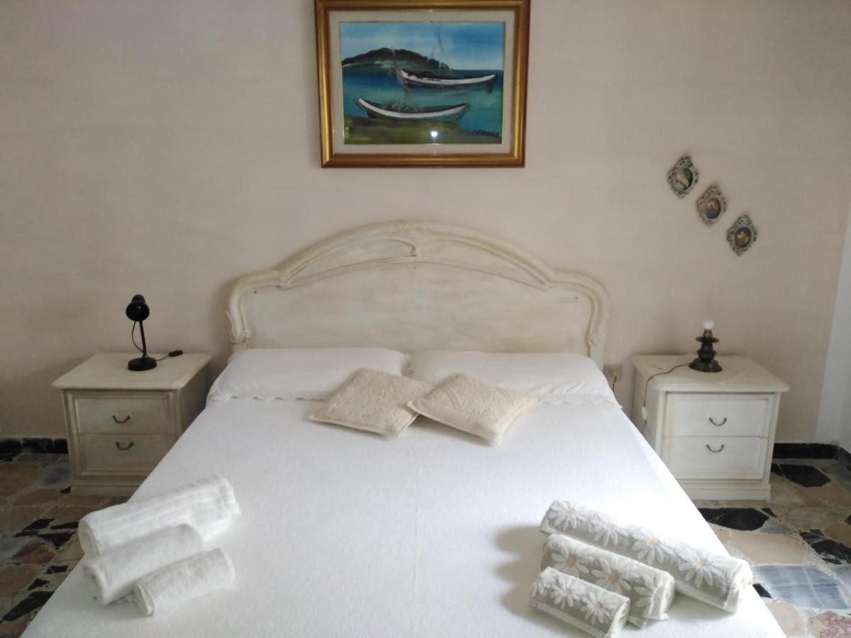 Bed and Breakfast Nonna Dora Muros Экстерьер фото